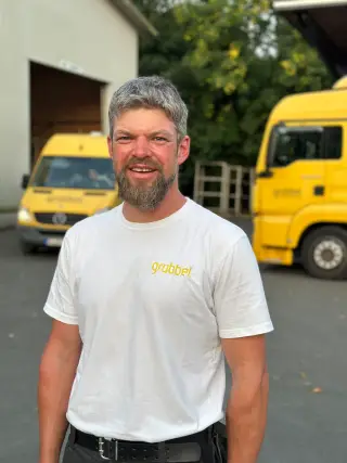 Akko Linnenbecker, Lager und Logistik bei Grübbel