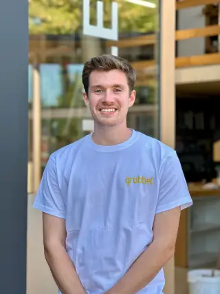 Kevin Löwen, Zimmerei bei Grübbel