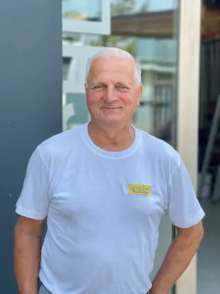 Milan Mrsic, Lager und Logistik bei Grübbel