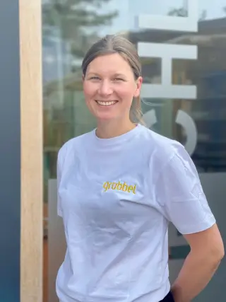 Pia Schäfers, Zimmerei Azubi bei Grübbel