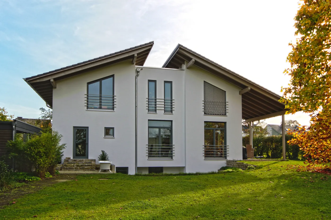 Einfamilienhaus in Löhne: Wohnhaus mit versetzten Pultdächern